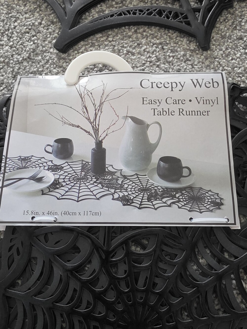 NWT! Creepy Web Vinyl Spiderweb Table Runner & (4) Placemats - Black - Picture 4 of 4
